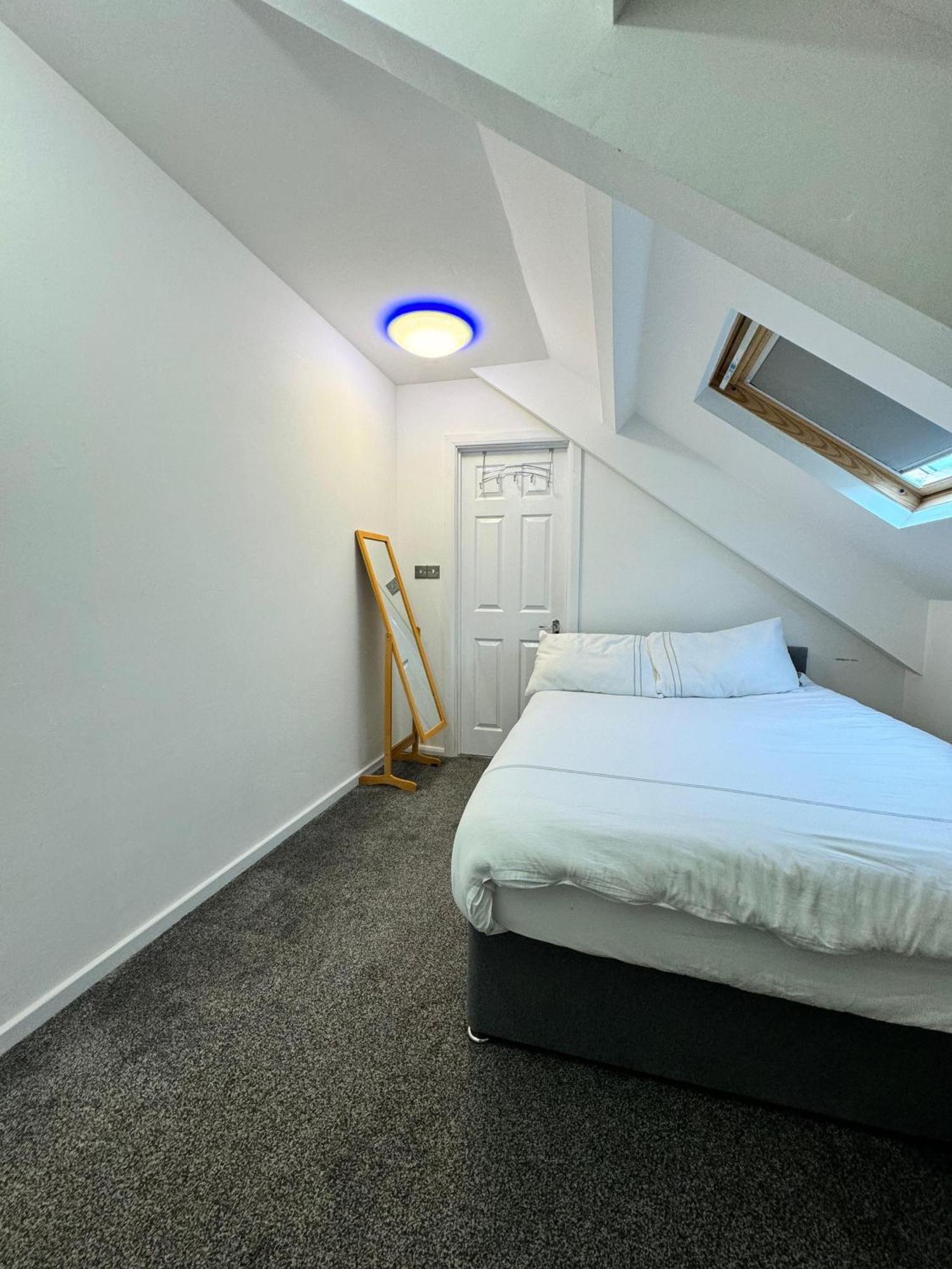 Luxury Ensuite Rooms @ Kingsley Terrace Newcastle Upon Tyne Exterior foto